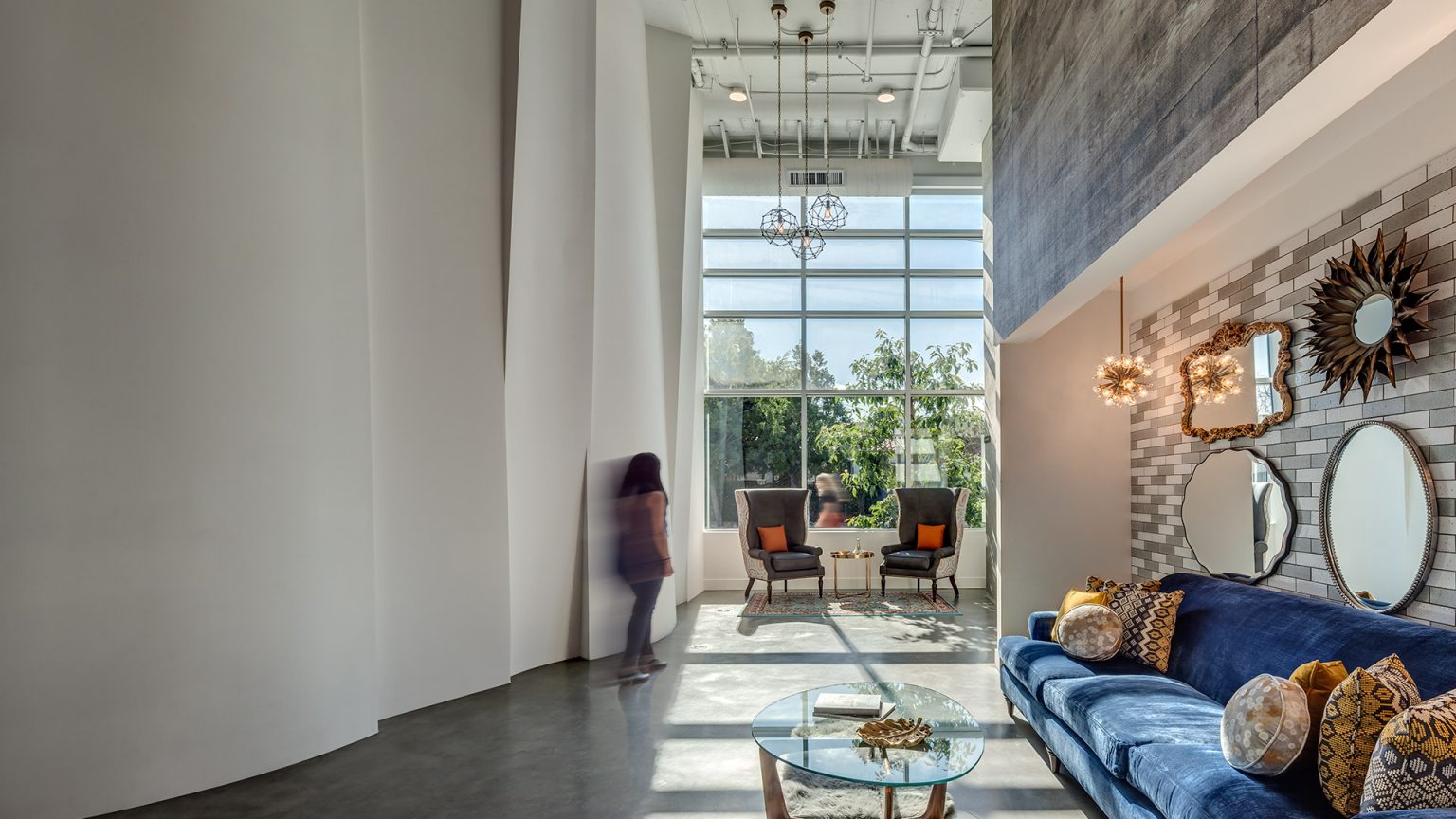 Angelene, West Hollywood, CA — Hendy