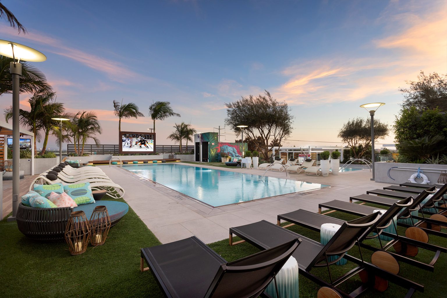 Broadstone Arden, Santa Ana, CA — Hendy