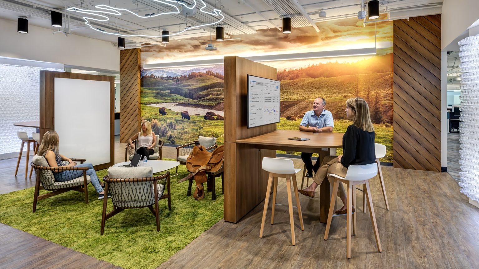 Corporate Campus, Los Angeles County, CA — Hendy