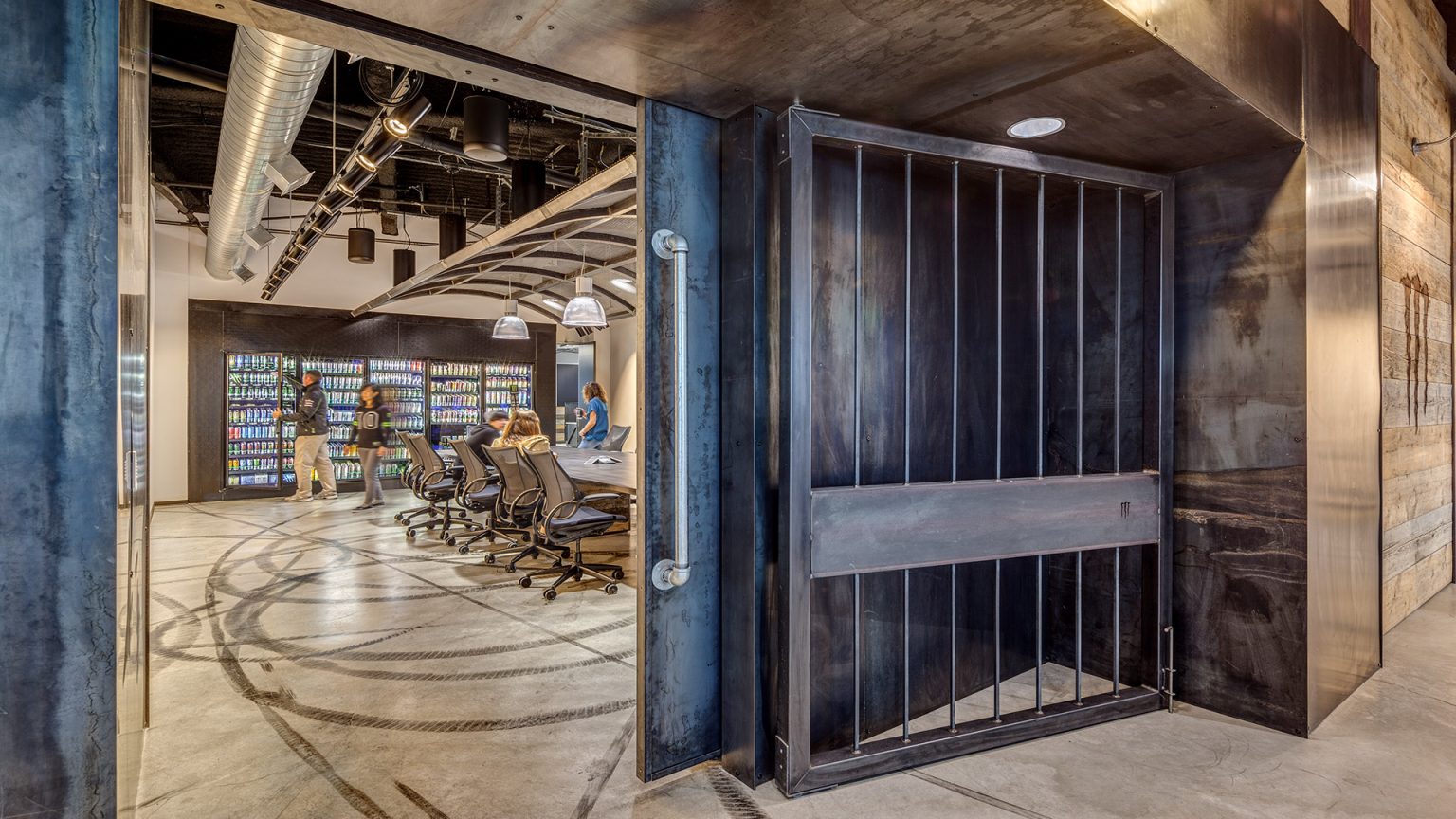 Monster, Corona, CA — Hendy