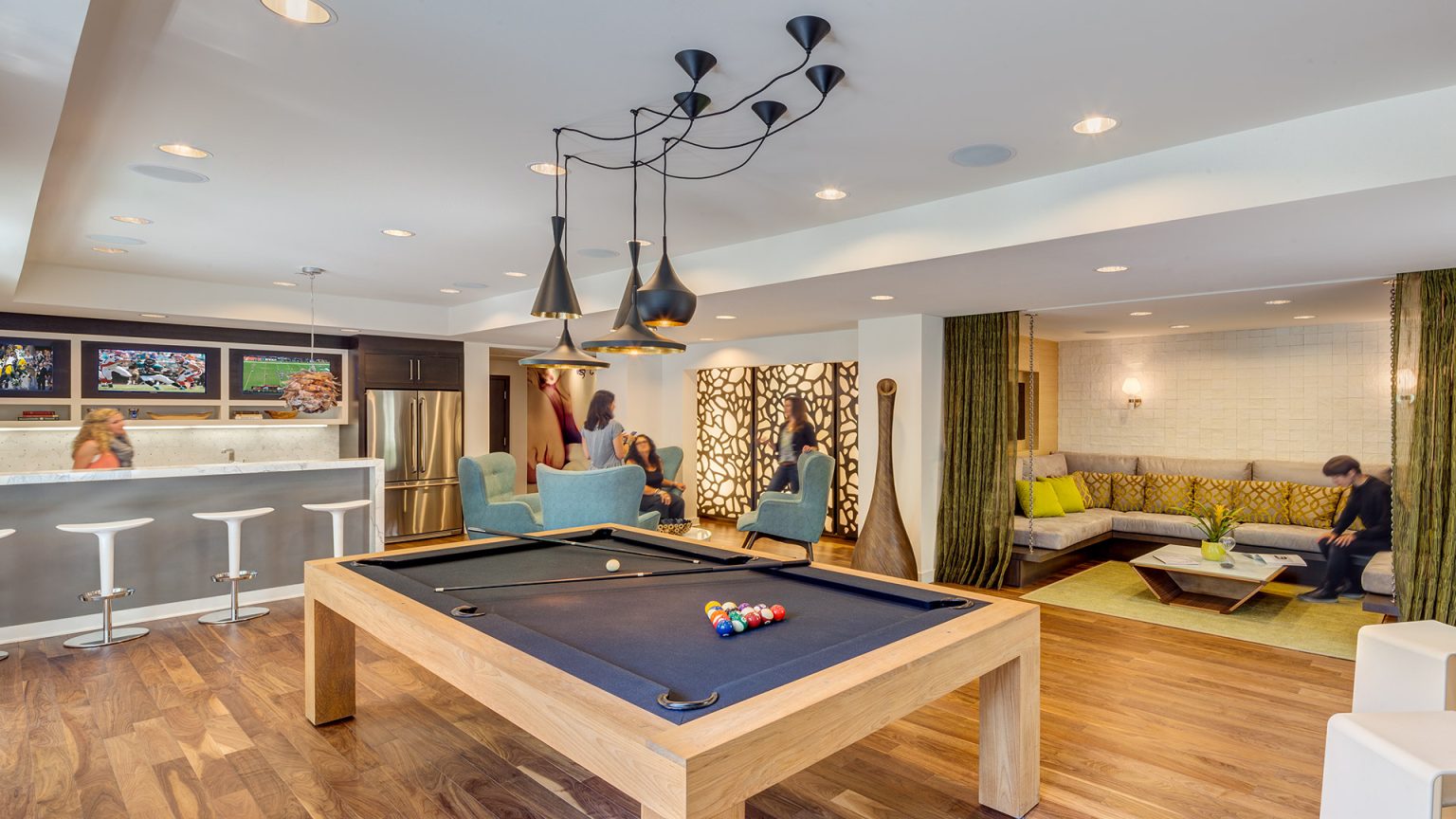 The Hesby, North Hollywood, CA — Hendy