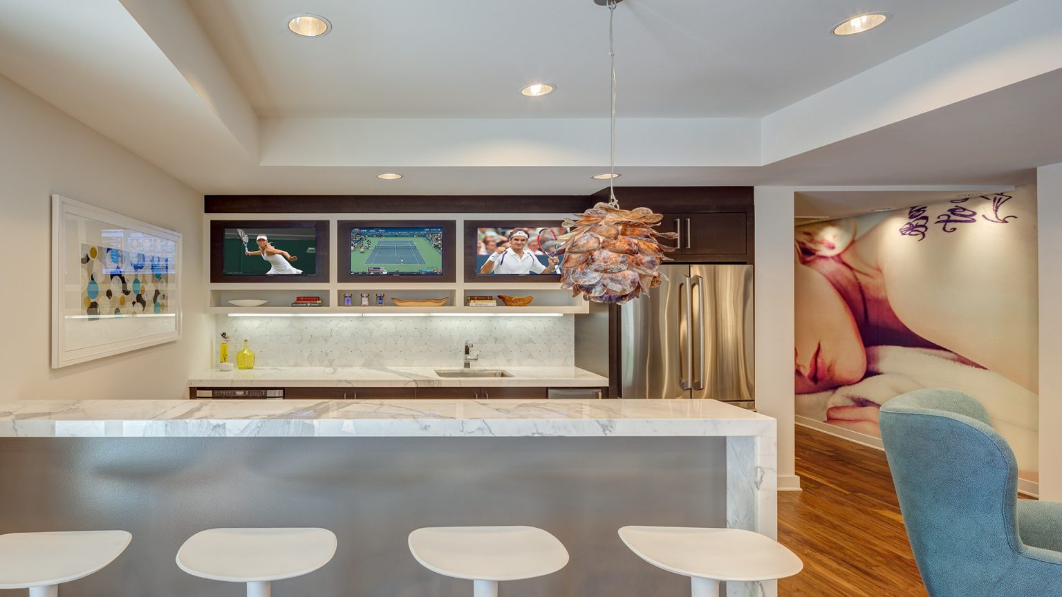 The Hesby, North Hollywood, CA — Hendy