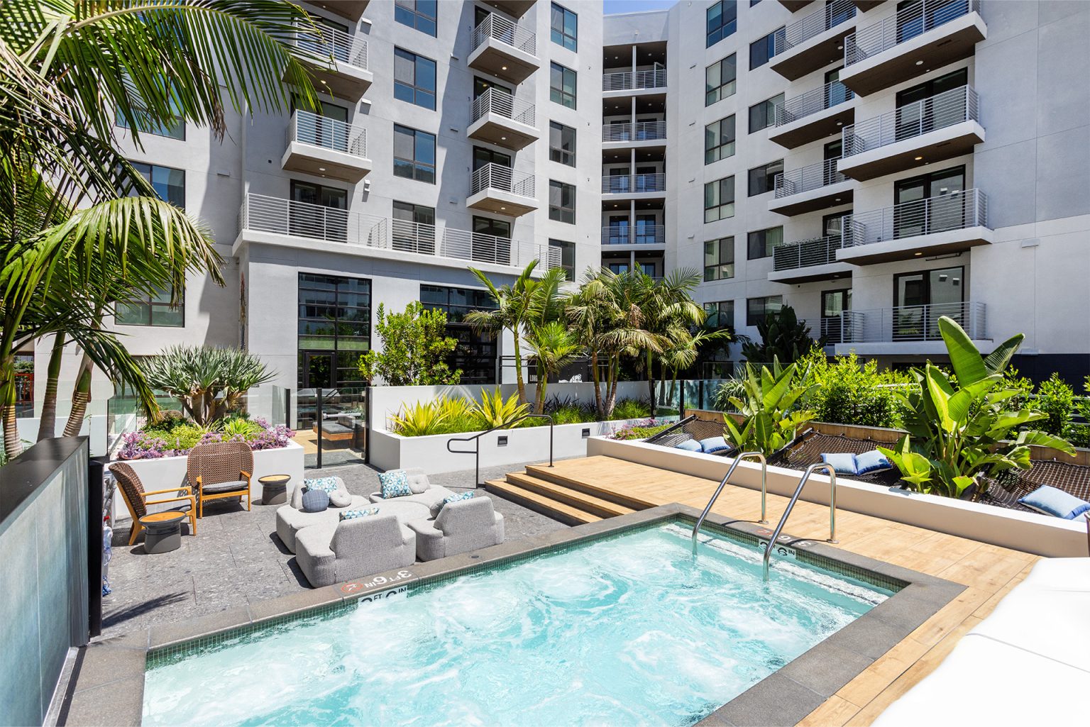 Broadstone Inkwell, Long Beach, CA — Hendy